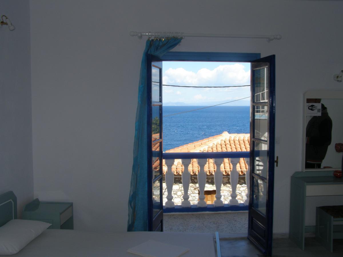 Anthemis Rooms Kokkari Exterior photo